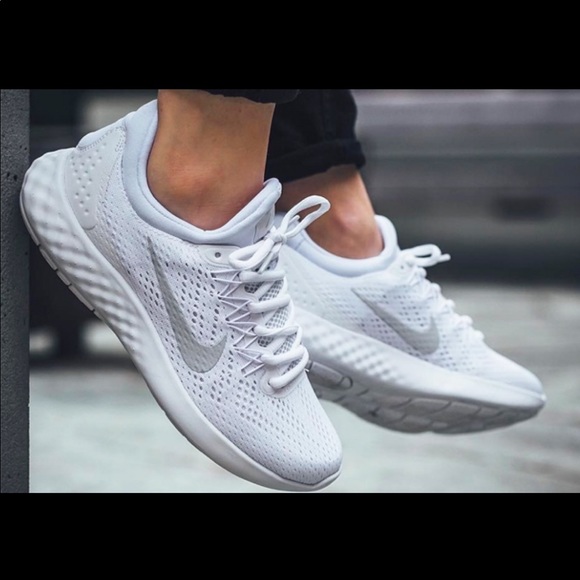 nike skyelux white
